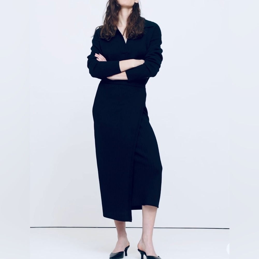 Banana Republic NWT Merino Wrap Midi Skirt Navy Blue M Medium
